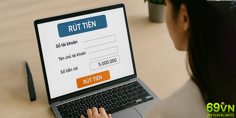 Cận cảnh thao tác rút tiền từ ví điện tử 69VN.